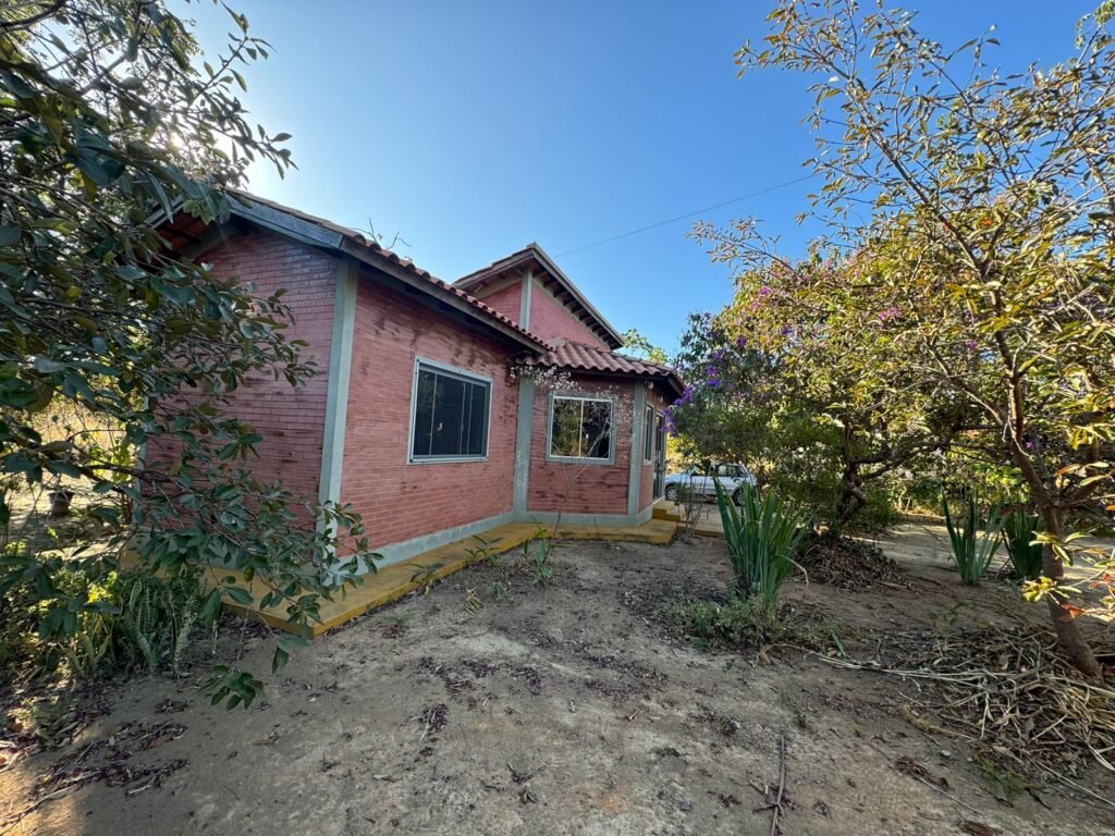 Chácara 16.000m2 + Chalé – 5km de Alto Paraíso de Goiás –  Chapada dos Veadeiros