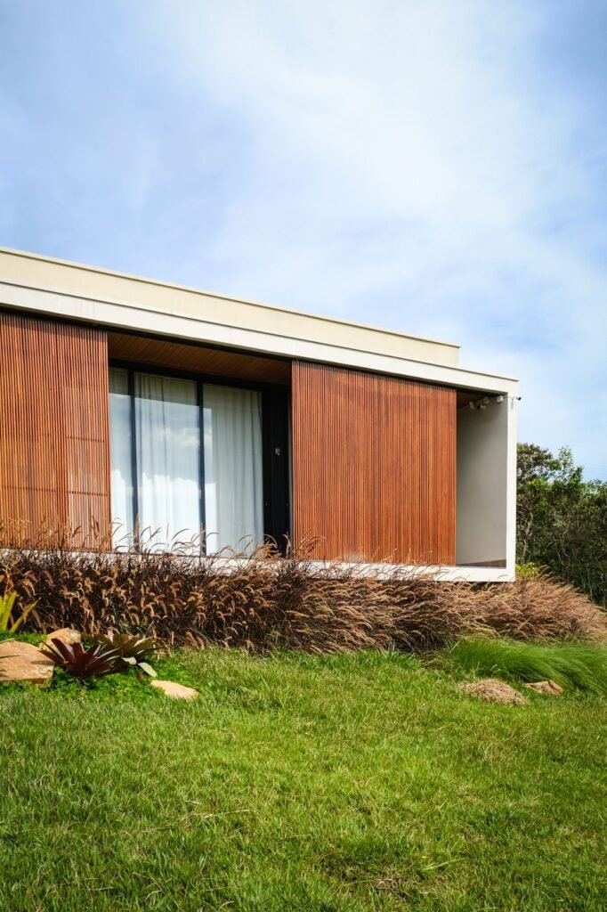 Linda Casa de Alto Padrão com Vista Espetacular – À Venda