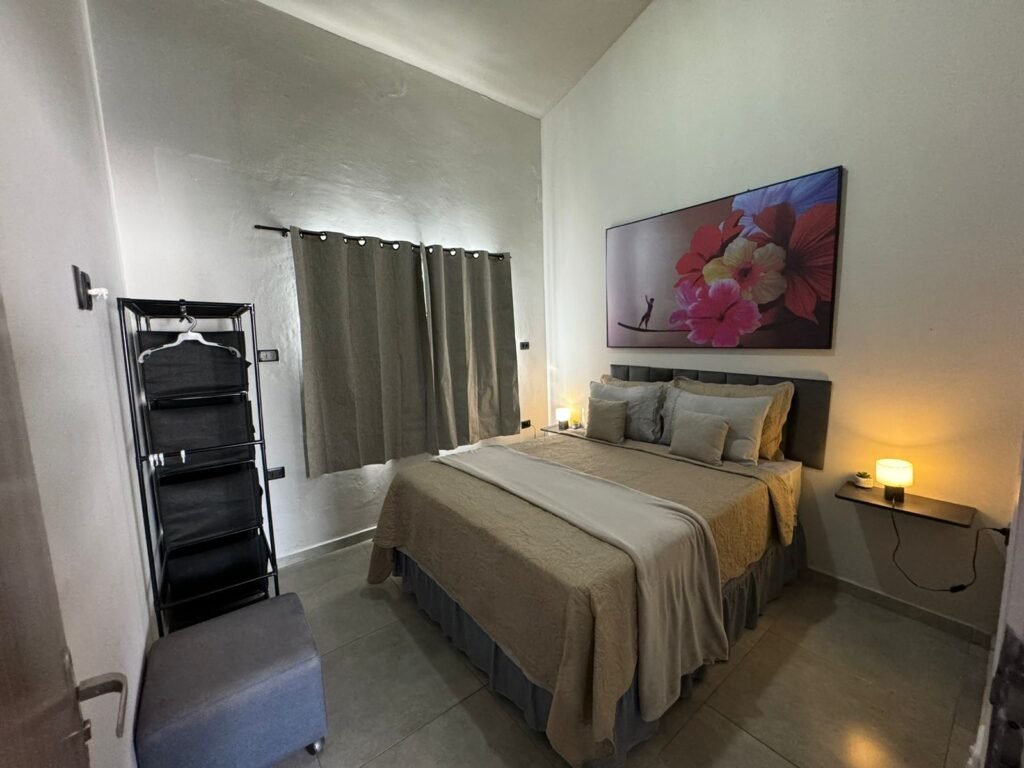 Excelente Oportunidade de Investimento! 3 Casas no Mesmo Lote – Ideal para Renda de Aluguel – Alto Paraíso de Goiás
