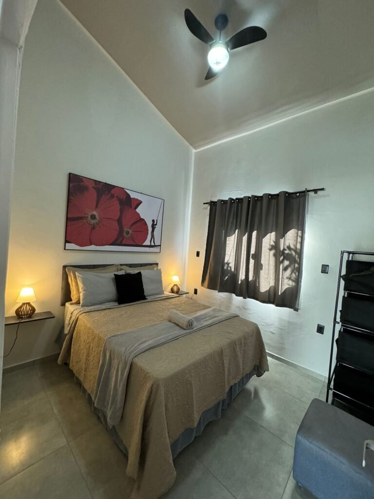 Excelente Oportunidade de Investimento! 3 Casas no Mesmo Lote – Ideal para Renda de Aluguel – Alto Paraíso de Goiás