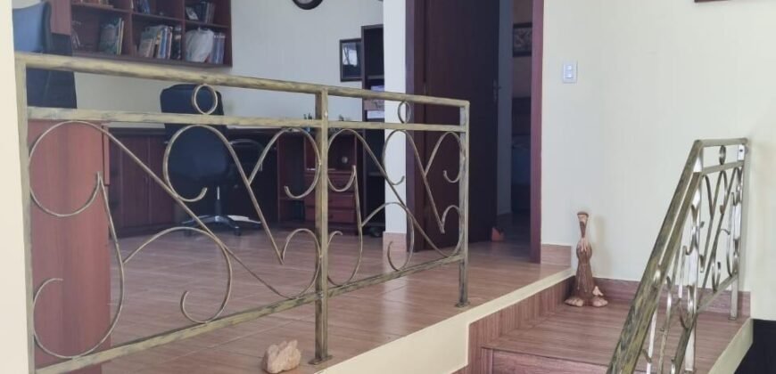 Linda Casa – Condominio Vale Azul – Alto Paraíso de Goiás