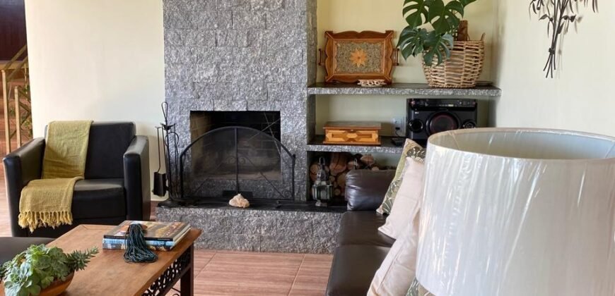 Linda Casa – Condominio Vale Azul – Alto Paraíso de Goiás