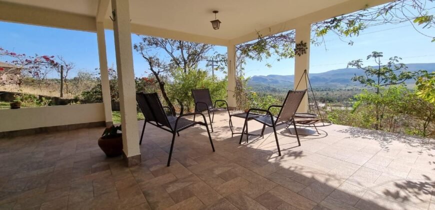 Linda Casa – Condominio Vale Azul – Alto Paraíso de Goiás