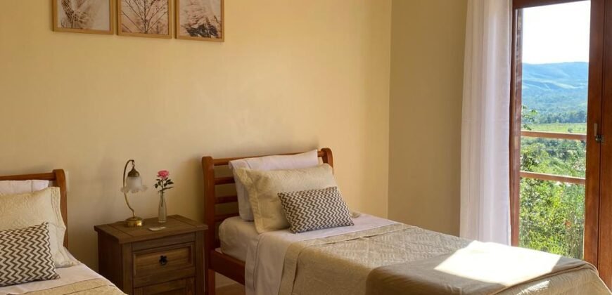 Linda Casa – Condominio Vale Azul – Alto Paraíso de Goiás