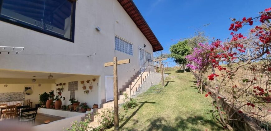 Linda Casa – Condominio Vale Azul – Alto Paraíso de Goiás