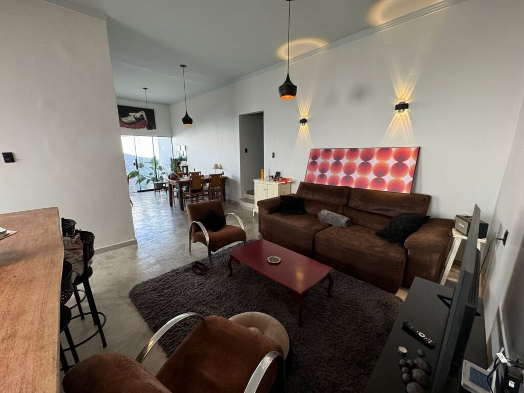 Excelente Oportunidade de Investimento! 3 Casas no Mesmo Lote – Ideal para Renda de Aluguel – Alto Paraíso de Goiás