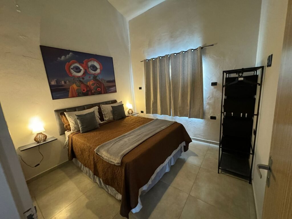 Excelente Oportunidade de Investimento! 3 Casas no Mesmo Lote – Ideal para Renda de Aluguel – Alto Paraíso de Goiás