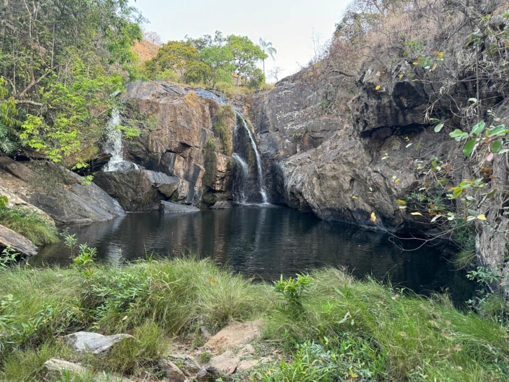 Propriedade 42.000 m2 – Casa – Cachoeira – Vista –  1 km do centro – Alto Paraíso de Goiás