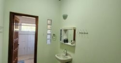 Propriedade 42.000 m2 – Casa – Cachoeira – Vista –  1 km do centro – Alto Paraíso de Goiás