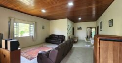 Propriedade 42.000 m2 – Casa – Cachoeira – Vista –  1 km do centro – Alto Paraíso de Goiás