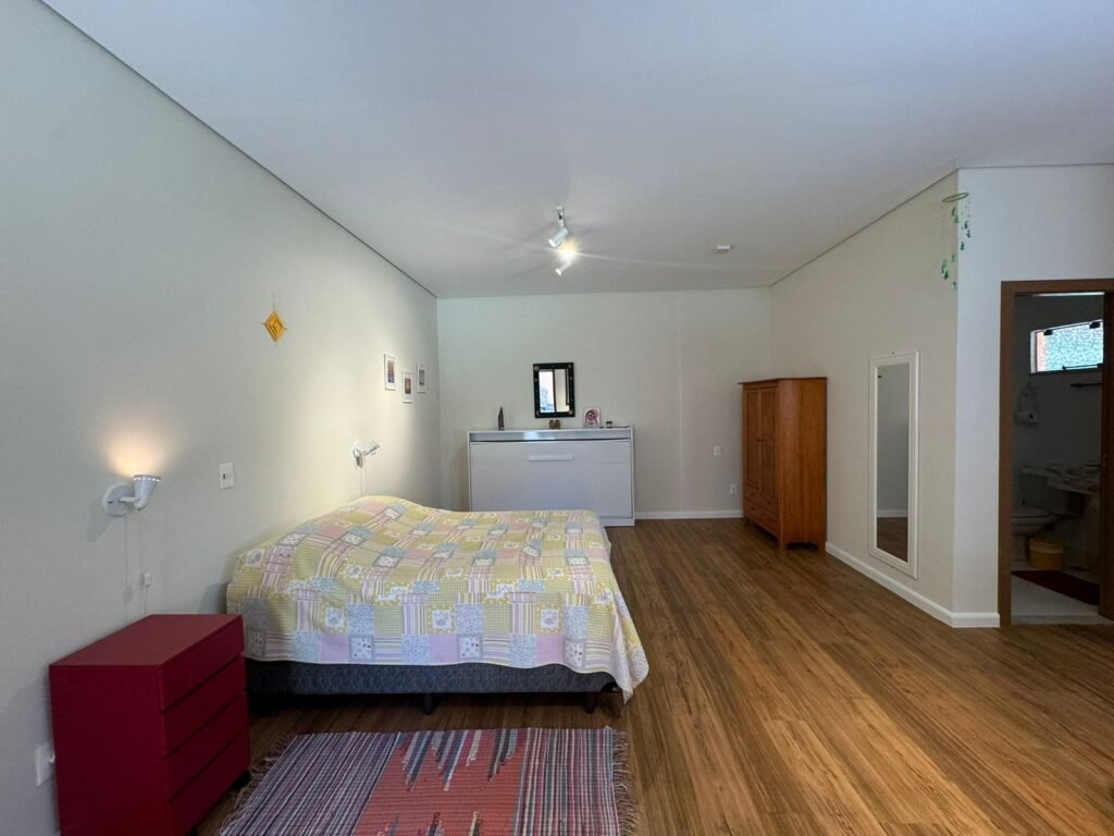 Casa + Chalé – 1.308m2 – Estância Paraíso – Alto Paraíso de Goiás