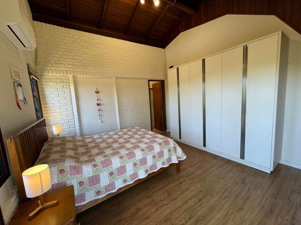 Casa + Chalé – 1.308m2 – Estância Paraíso – Alto Paraíso de Goiás