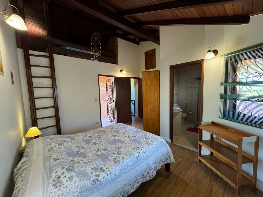 Casa + Chalé – 1.308m2 – Estância Paraíso – Alto Paraíso de Goiás