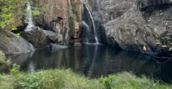 Propriedade 42.000 m2 – Casa – Cachoeira – Vista –  1 km do centro – Alto Paraíso de Goiás