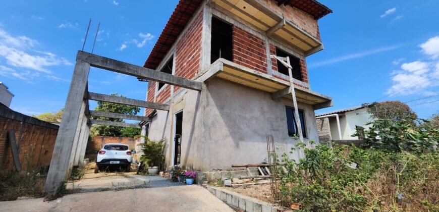 Casa com linda Vista, em fase de acabamento – Novo Horizonte – Alto Paraíso de Goiás