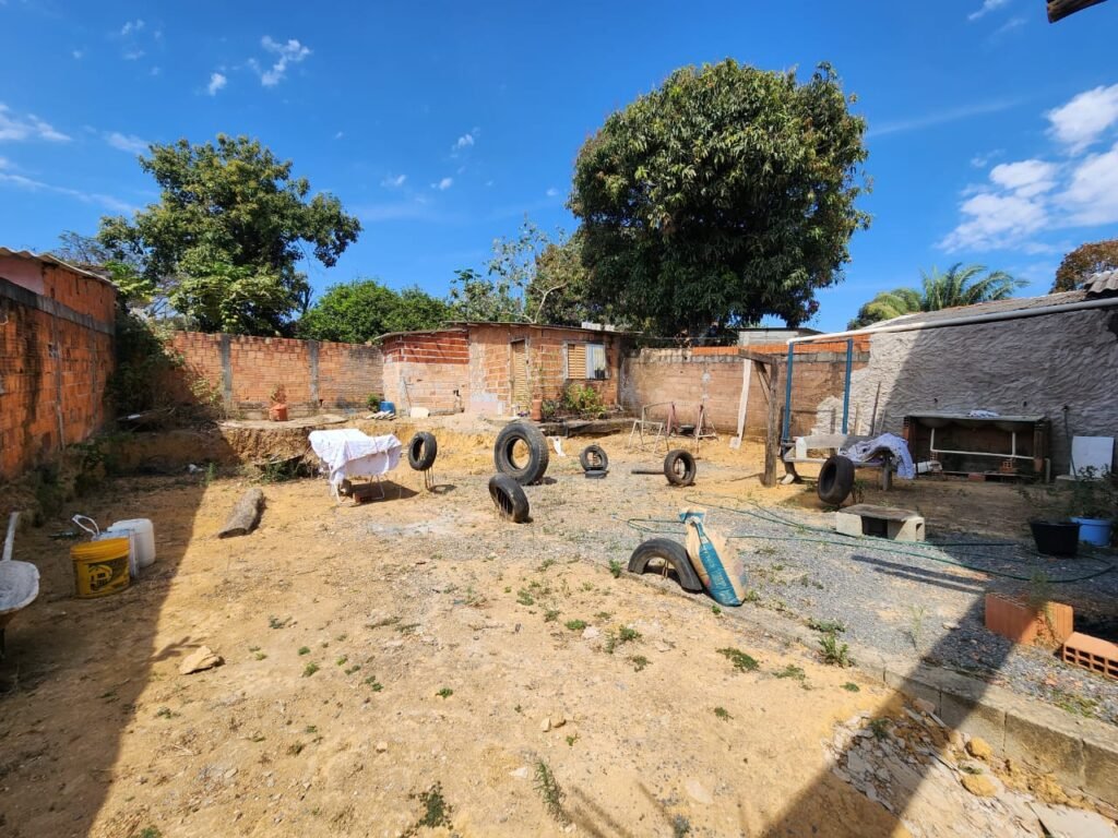 Casa com linda Vista, em fase de acabamento – Novo Horizonte – Alto Paraíso de Goiás