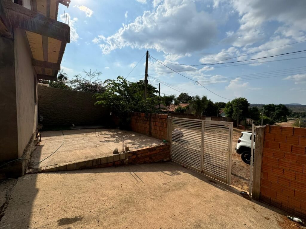 Casa com linda Vista, em fase de acabamento – Novo Horizonte – Alto Paraíso de Goiás