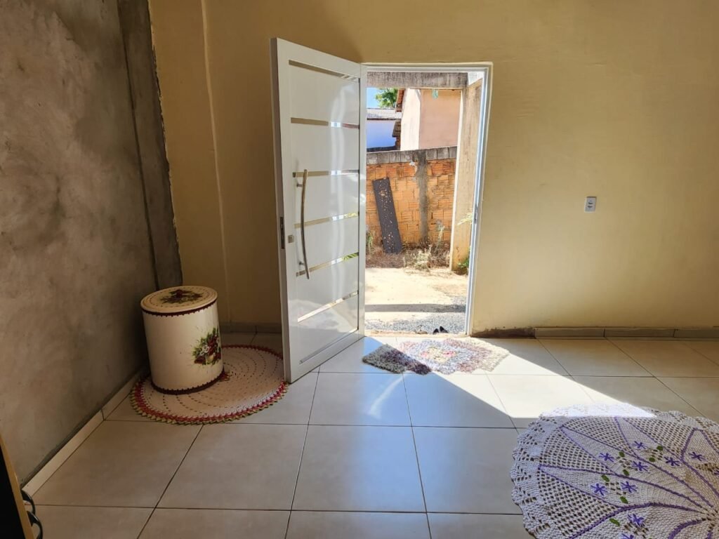 Casa com linda Vista, em fase de acabamento – Novo Horizonte – Alto Paraíso de Goiás