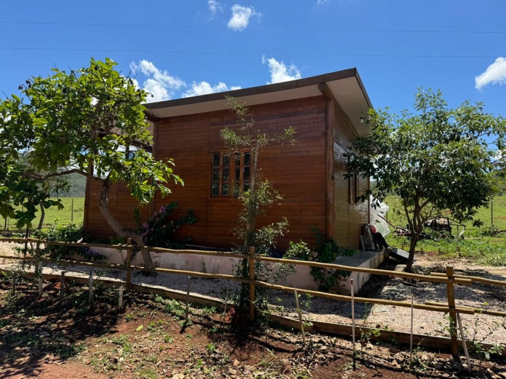 Lote 2.000m2 Condomínio ASHIYANA, Eco Village, 2km sentido Loquinhas – Chapada dos Veadeiros