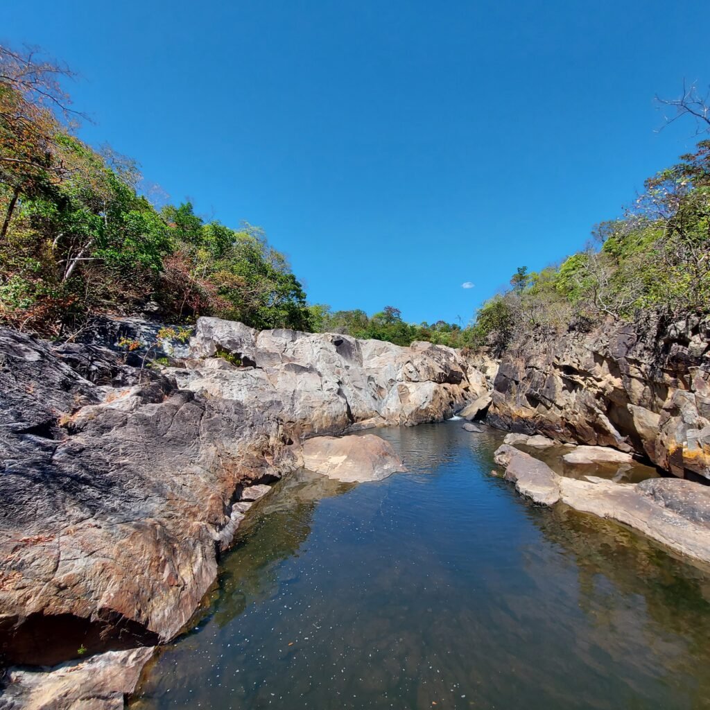 Chácara 17ha com 2 Cachoeiras – 9 km de Teresina de Goiás
