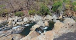 Chácara 17ha com 2 Cachoeiras – 9 km de Teresina de Goiás Chácara 17ha com 2 Cachoeiras – 9 km de Teresina de Goiás