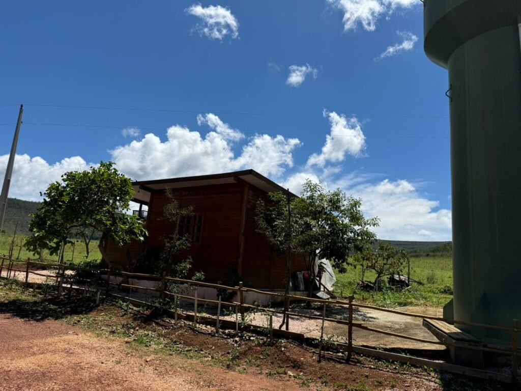 Lote 2.000m2 Condomínio ASHIYANA, Eco Village, 2km sentido Loquinhas – Chapada dos Veadeiros