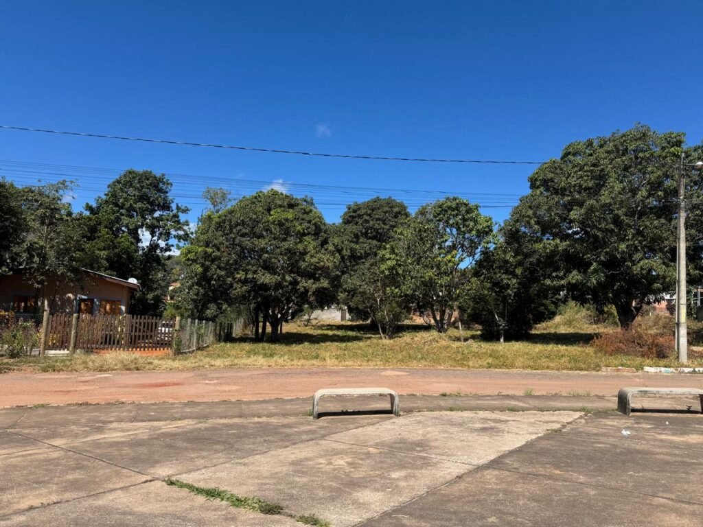 Lote 800m2 – Região Central – Alto Paraíso de Goiás
