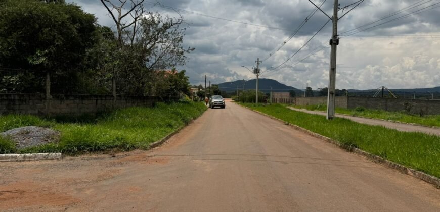 Lote 407,50m2 murado – Avenida – Monte Sinai – Alto Paraíso de Goiás