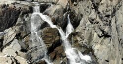 Chácara 17ha com 2 Cachoeiras – 9 km de Teresina de Goiás Chácara 17ha com 2 Cachoeiras – 9 km de Teresina de Goiás