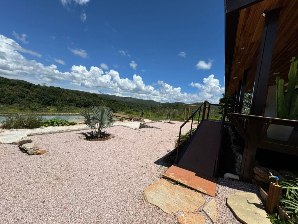 Lote 2.000m2 Condomínio ASHIYANA, Eco Village, 2km sentido Loquinhas – Chapada dos Veadeiros