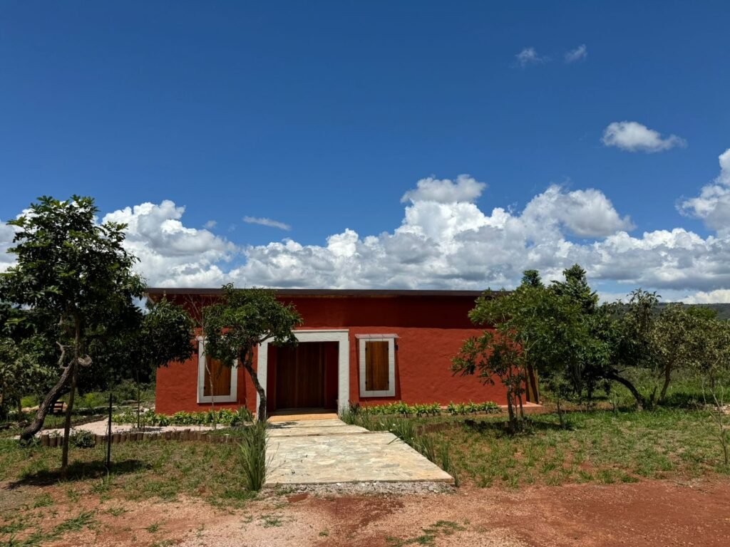 Lote 750m2 Condomínio ASHIYANA, Eco Village, 2km sentido Loquinhas – Chapada dos Veadeiros