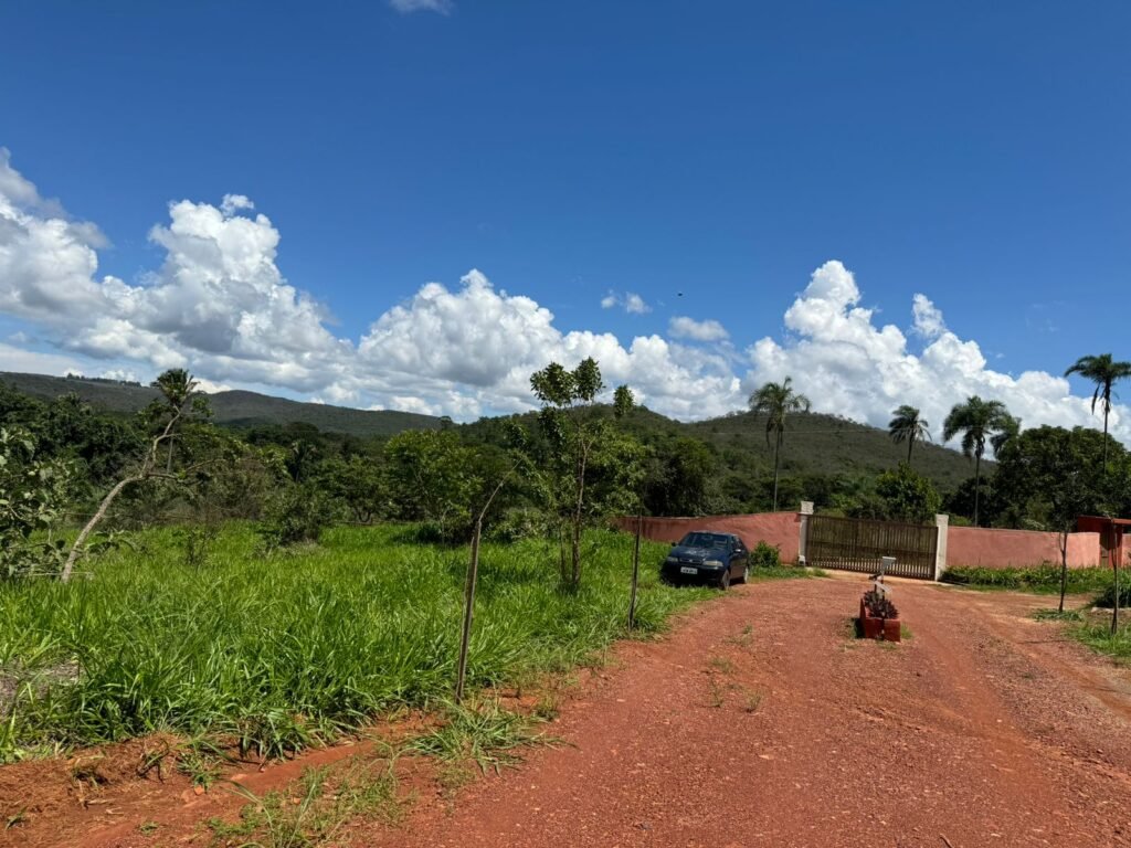 Lote 750m2 Condomínio ASHIYANA, Eco Village, 2km sentido Loquinhas – Chapada dos Veadeiros