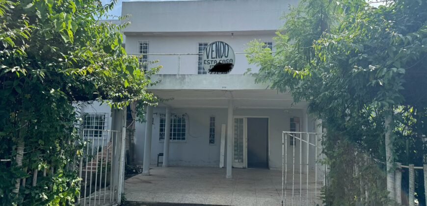  Vende-se Casa Bem Localizada em Alto Paraíso de Goiás!