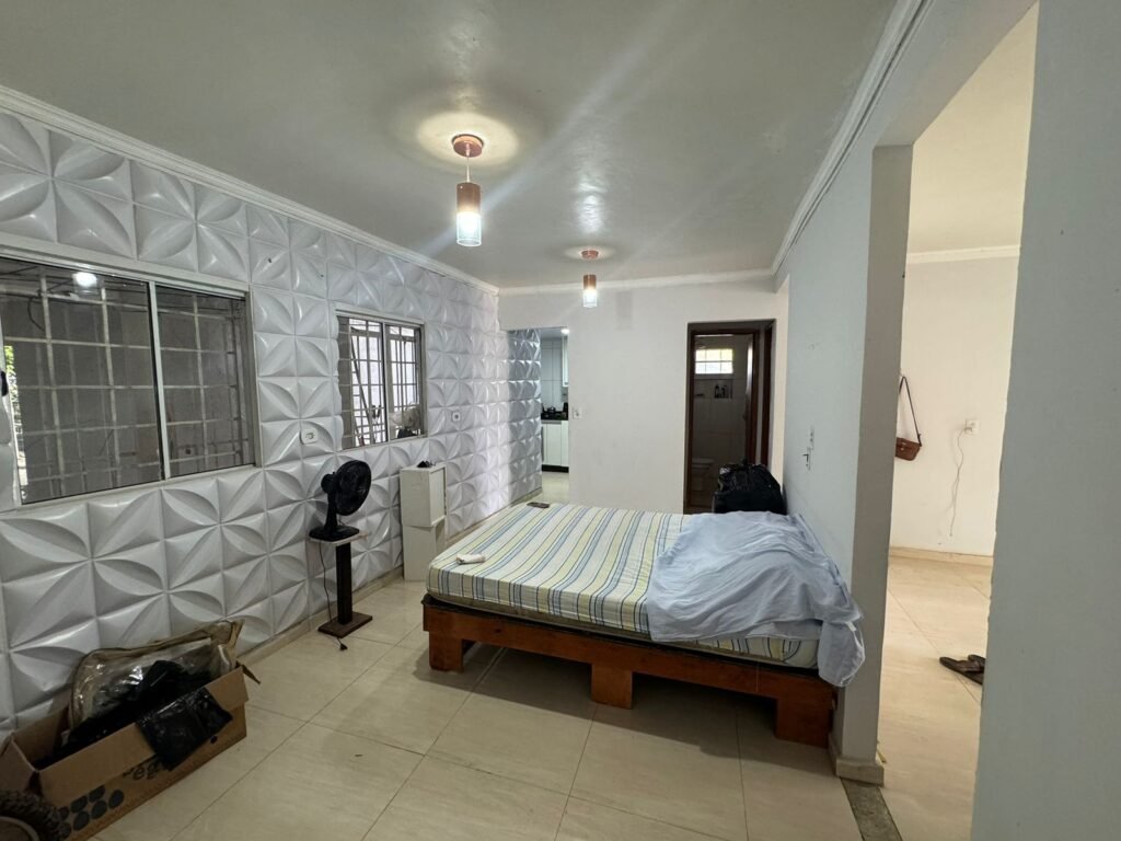  Vende-se Casa Bem Localizada em Alto Paraíso de Goiás!