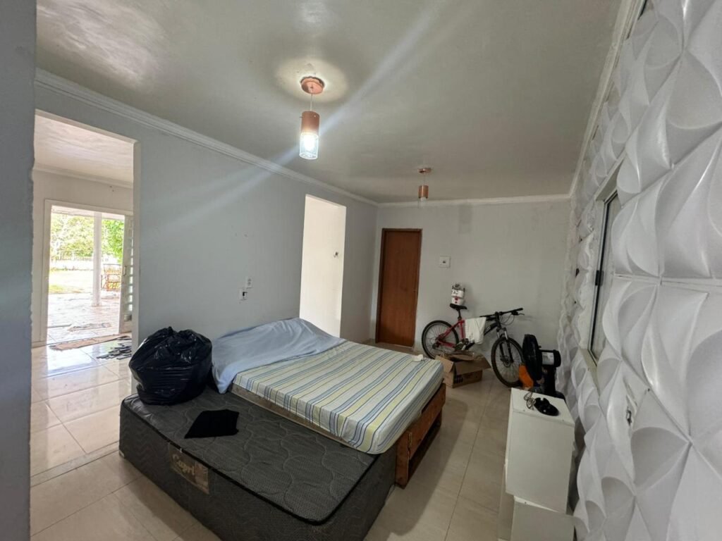  Vende-se Casa Bem Localizada em Alto Paraíso de Goiás!
