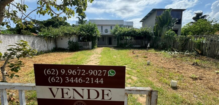  Vende-se Casa Bem Localizada em Alto Paraíso de Goiás!