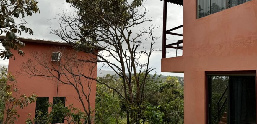 Vende-se 2 Apartamentos – Eldorado II – Alto Paraíso de Goiás