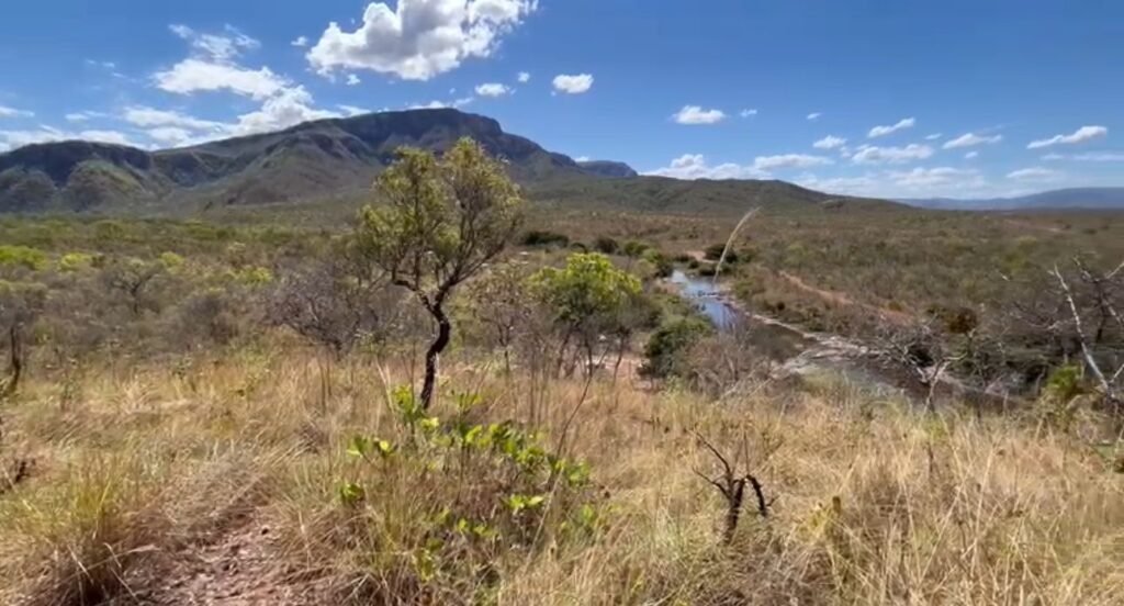 Chácara de 28ha / 280.000m2 – Rio – Sertão – Alto Paraíso de Goiás