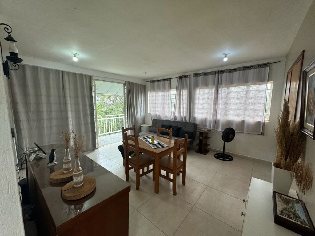 Casa em São Jorge – Sentido Mirante Lambuze
