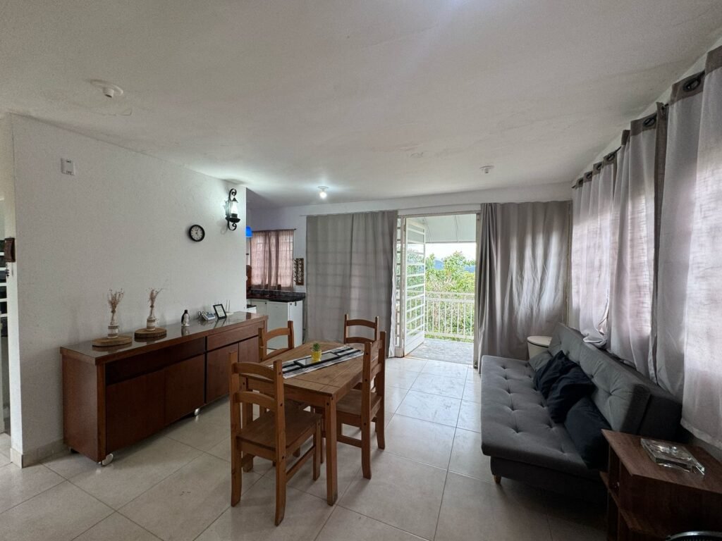 Casa em São Jorge – Sentido Mirante Lambuze