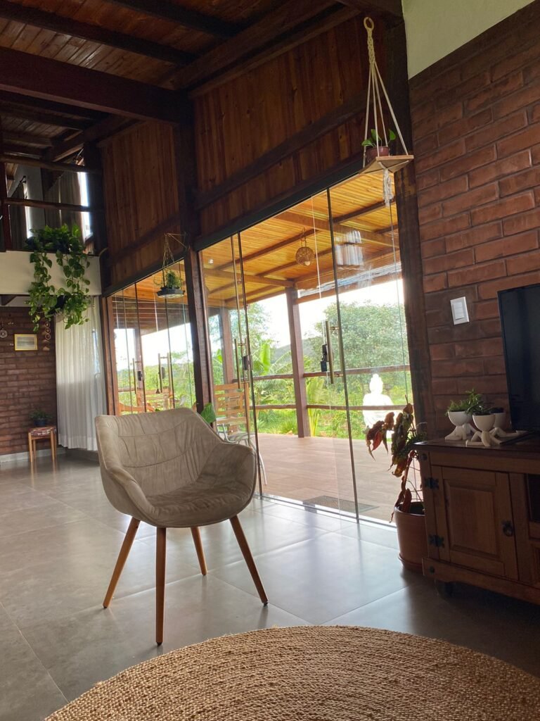 Casa – Lote 2.000m2 – Condomínio Ashiayana Eco Village – Loquinhas – Alto Paraíso
