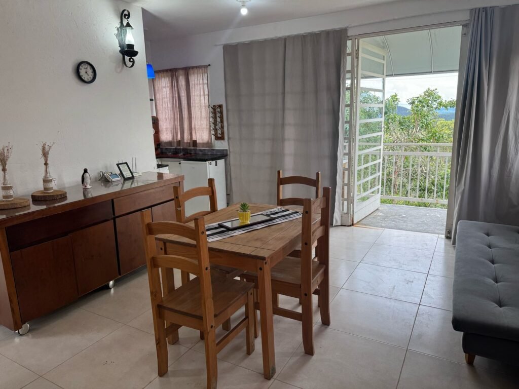 Casa em São Jorge – Sentido Mirante Lambuze