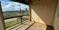 Empreendimento com Casa + Pousada em Alto Paraíso de Goiás Empreendimento com Casa + Pousada em Alto Paraíso de Goiás