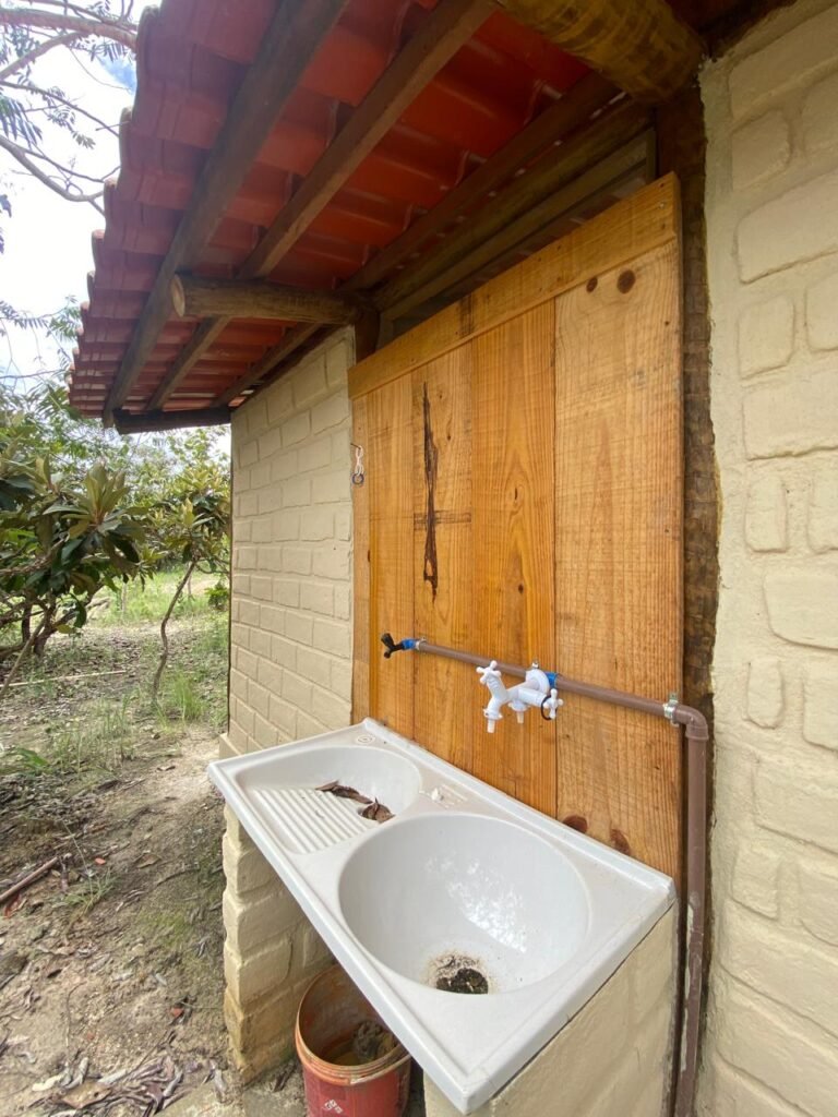 Chácara de 4 ha – Antiga Fazenda Canadá – Com Acesso a Cachoeira São Bartolomeu – Cavalcante de Goiás