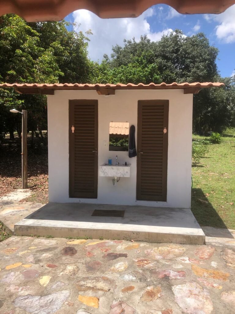 Belissima propriedade – Negócio em funcionamento – 12.3ha – Próximo da Serra da Boa Vista – Alto Paraíso