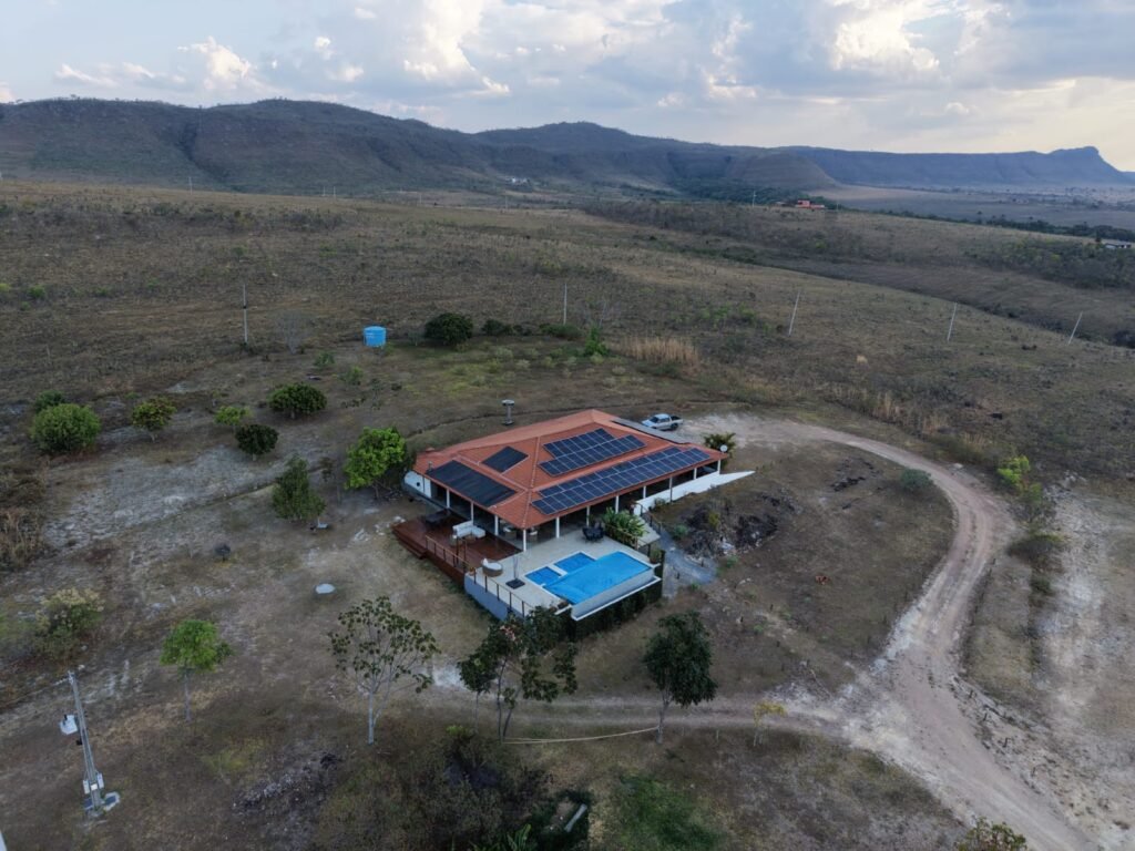 Belissima propriedade – Negócio em funcionamento – 8ha – Próximo da Serra da Boa Vista – Alto Paraíso