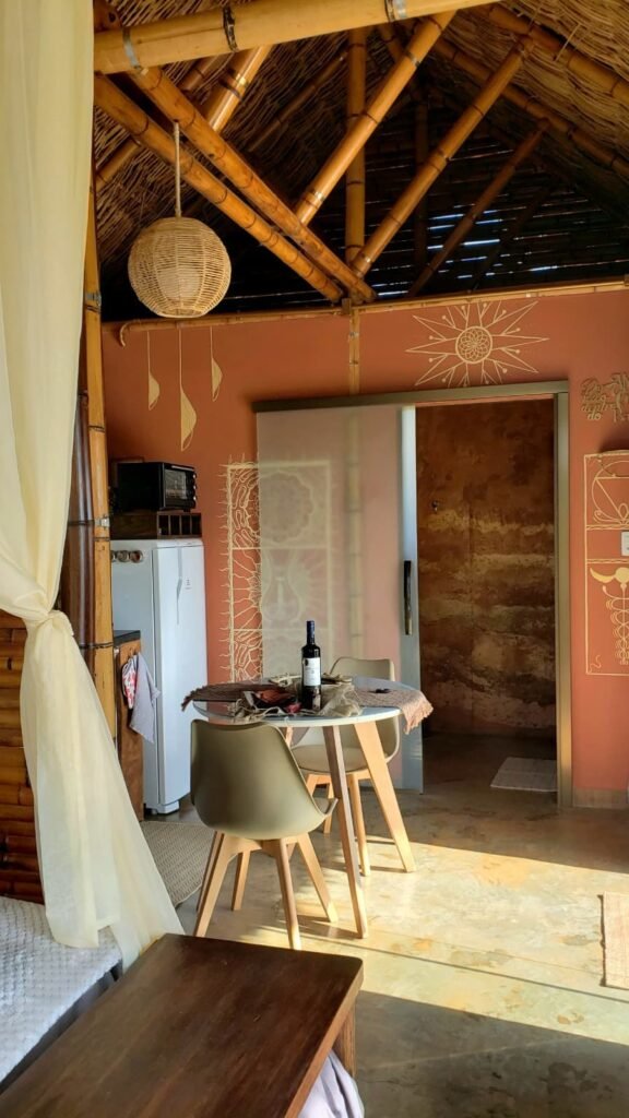 2 Cabanas Encantadoras – Próximo à Cachoeira das Loquinhas | Alto Paraíso – GO