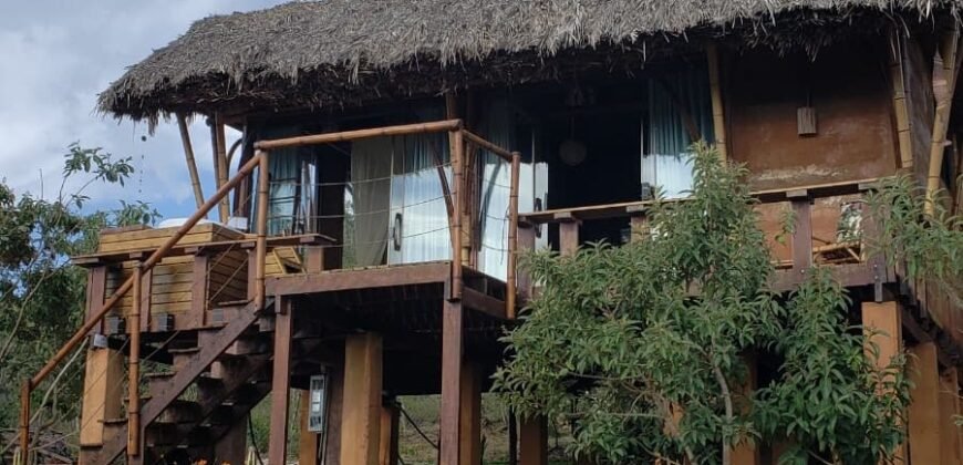 2 Cabanas Encantadoras – Próximo à Cachoeira das Loquinhas | Alto Paraíso – GO