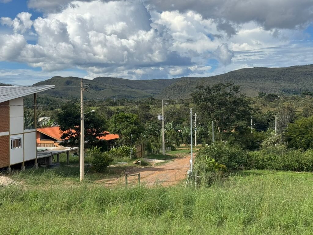 Lote 1.045m2 – Condomínio Vale Azul – Alto Paraíso de Goiás