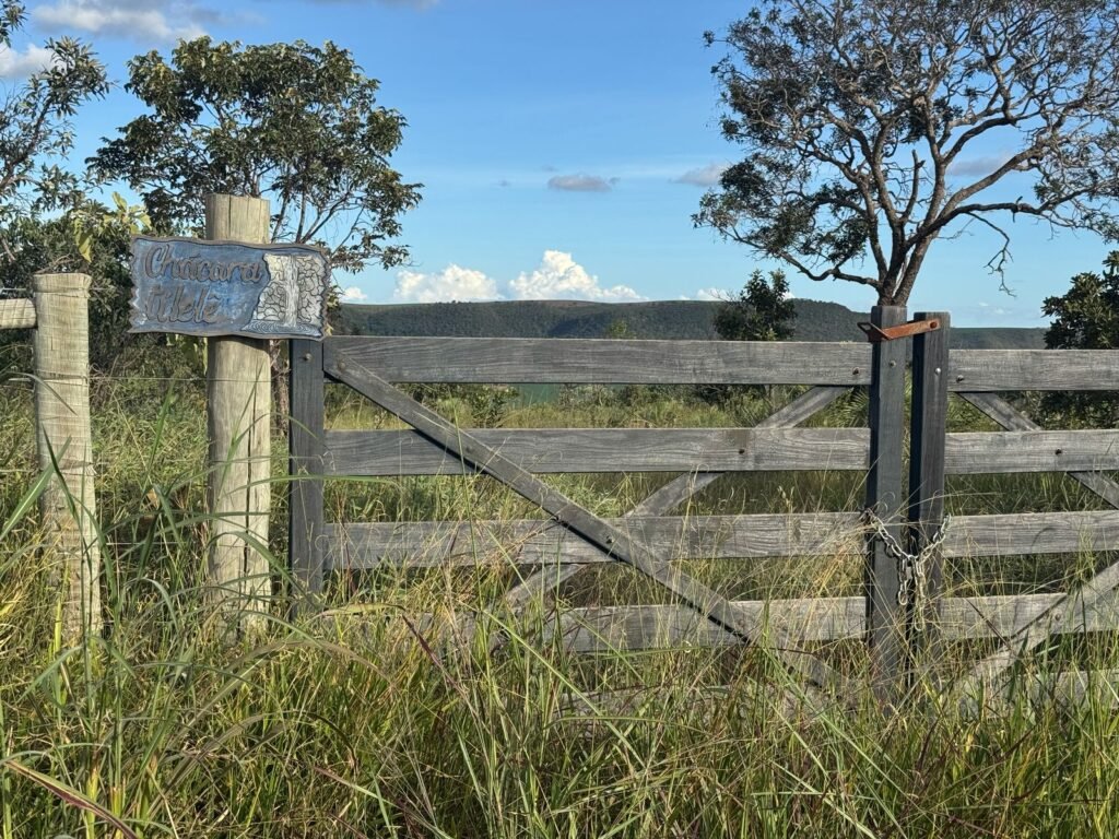 Chácara 4ha – Fazendo Flor da Mata – 14km de Alto Paraíso sentido Brasília